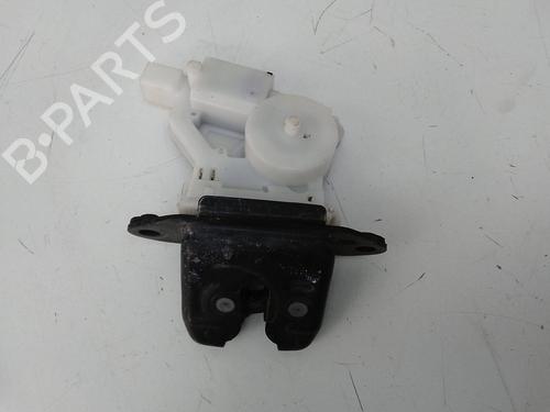 Used Tailgate lock RENAULT KADJAR (HA_, HL_) 1.2 TCe 130 (HLMR) (130 hp) 28148836