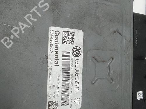 Used Engine control unit (ECU) VW POLO V (6R1, 6C1) [2009-2022]  23559152