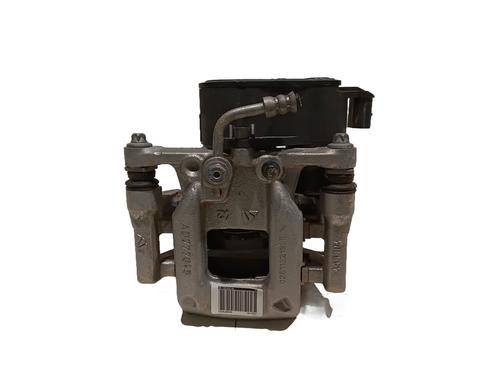 Used Right rear brake caliper Right rear brake caliper PEUGEOT 3008 II SUV (MC_, MR_, MJ_, M4_) Hybrid 180 (M4DGLU) (179 hp) 38799303 38799303