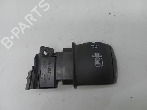 Used Steering wheel controls RENAULT MEGANE III Hatchback (BZ0/1_, B3_) 1.2 TCe (BZ2B, BZ11) (116 hp) 29385415