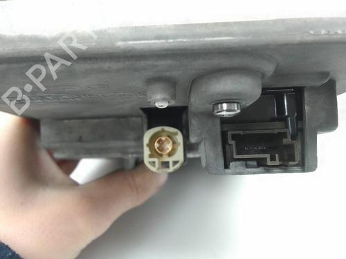 Used Display monitor PEUGEOT 2008 II (UD_, US_, UY_, UJ_, UR_, UC_) 1.5 BlueHDI 110 (UDYHSK) (110 hp) 22226651