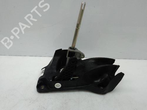 Gear lever MERCEDES-BENZ GLA-CLASS (X156) GLA 200 CDI / d (156.908) | BP21603059M90 
