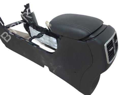 Middle console KIA SPORTAGE IV (QL, QLE) 1.7 CRDi | BP32412469I22