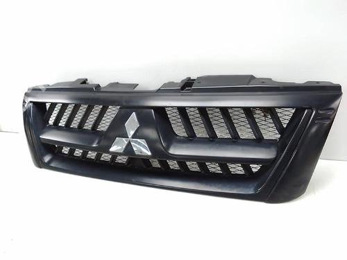 Grille MITSUBISHI PAJERO III (V7_W, V6_W) 3.2 Di-D (V68W) | BP21832748C40 