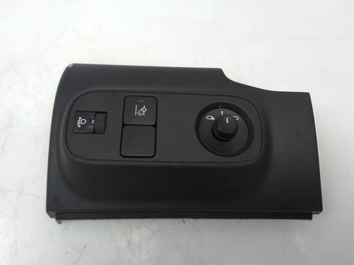switch-citroen-c3-c3-origin-iii-sx-12-vti-68-9812848877-2016-20714328 main image
