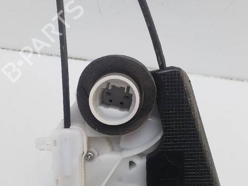Used Rear right lock TOYOTA YARIS (_P13_) 1.5 Hybrid (NHP130_, NHP130) (101 hp) 23643348