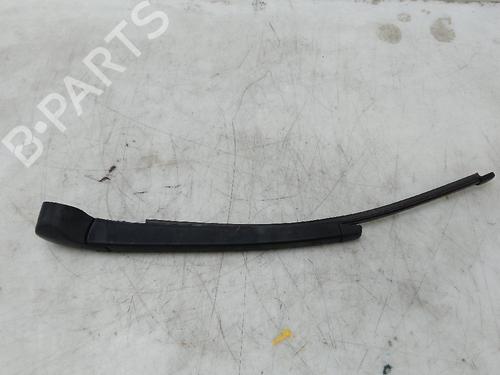 Used Front windshield wiper arm VW PASSAT B8 Variant (3G5, CB5) [2014-2025]  18587323