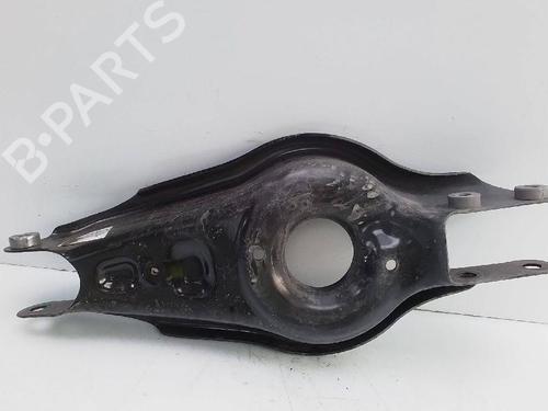 Used Right rear suspension arm TESLA MODEL Y (5YJY) Long Range All-wheel Drive (514 hp) 25302758