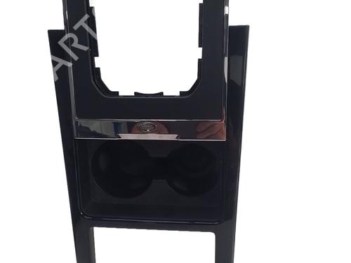 Used Cup/Object holder Cup/Object holder LAND ROVER RANGE ROVER EVOQUE (L551) 2.0 D150 (150 hp) 18597616 18597616