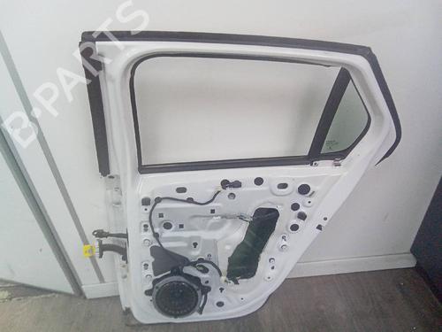 Used Left rear door OPEL CORSA F (P2JO) 1.2 (68) (101 hp) 19092193