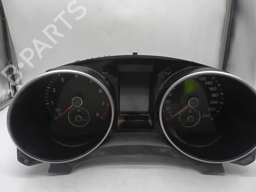 Instrument cluster VW GOLF VI (5K1) 1.4 TSI | BP28810613C47