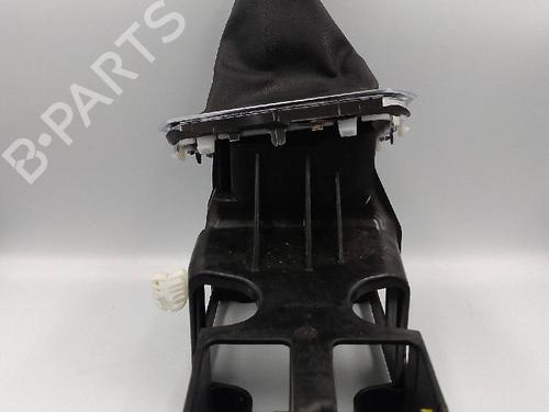 Used Gear lever DACIA SANDERO III 1.0 TCe 90 (91 hp) 24954110