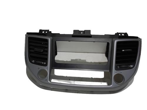 Luftventilen Luftventilen HYUNDAI TUCSON (TL, TLE) 1.7 CRDi (141 hp) 36752896 36752896