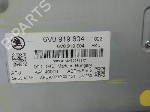Used Display monitor SKODA FABIA III (NJ3) 1.0 TSI (95 hp) 22778135