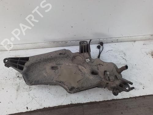 Used AdBlue tank VW GOLF VIII (CD1, DA1) 2.0 TDI (116 hp) 29396385