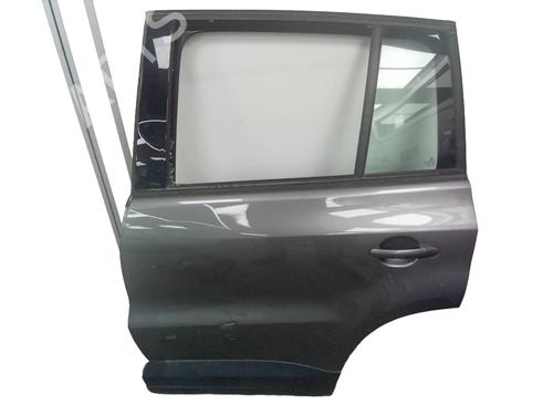left-rear-door-vw-tiguan-5n_-sin-referencia-2007-2008-2009-2010-2011-2012-2013-2014-2015-2016-2017-2018-20979894 main image