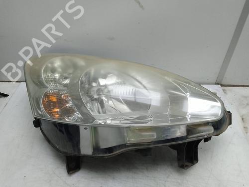 Used Right headlight PEUGEOT PARTNER Tepee 1.6 HDi 4x4 (114 hp) 18575282