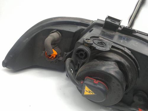 Left headlight BMW 5 (E39) 528 i | BP25485573C28 