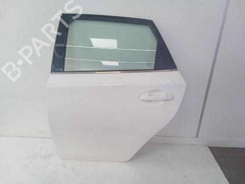 Left rear door TOYOTA AURIS (_E18_) 1.8 Hybrid (ZWE186_, ZWE186R) | BP26053450C4