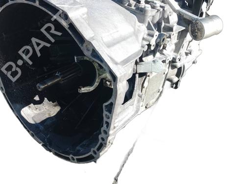 Used Gearbox Gearbox RENAULT MASTER III Platform/Chassis (EV, HV, UV) 2.3 dCi 150 FWD (EV0F, HV0F, UV0F, EV03, HV03, UV03) (150 hp) 21526881 21526881