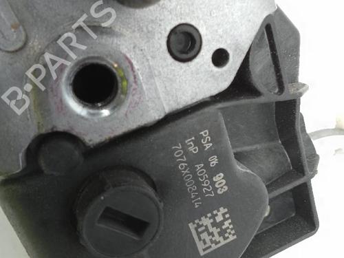 Rear right lock CITROËN C4 CACTUS 1.2 VTi 82 | BP20702129C99 