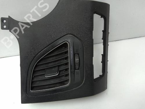 Used Air vent HYUNDAI ix35 (LM, EL, ELH) 1.7 CRDi (116 hp) 24463328
