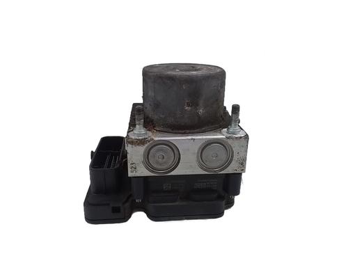 Used ABS pump SUBARU FORESTER (SJ_) 2.0 D AWD (SJD) (147 hp) 30803157