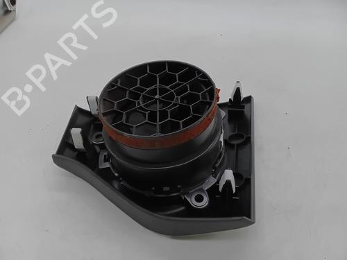 Air vent TOYOTA AURIS Estate (_E18_) 1.6 (ZRE185_) | BP29396573I21 