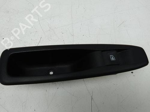 right-front-window-switch-renault-captur-i-j5_-h5_-15-dci-110-829614619r-2013-18890901 main image