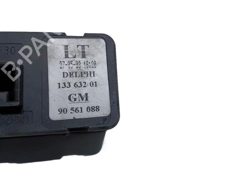 Left front window switch OPEL ZAFIRA A MPV (T98) 2.0 DI 16V (F75) | BP37069351I27 - Image 4