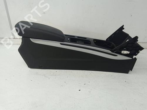 Used Middle console Middle console RENAULT MEGANE IV Hatchback (B9A/M/N_) 1.5 Blue dCi 115 (B9A6) (116 hp) 18582616 18582616