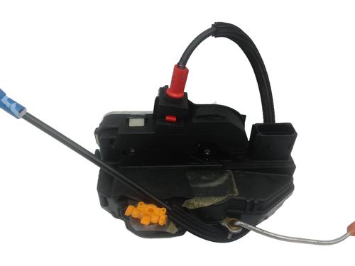 front-left-lock-opel-zafira-tourer-c-p12-16-cdti-75-2011-20980142 main image