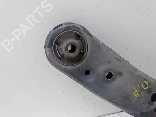 Right front suspension arm TOYOTA AURIS (_E18_) 1.8 Hybrid (ZWE186_, ZWE186R) | BP19938553M13 