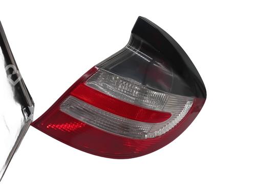 Right taillight MERCEDES-BENZ C-CLASS Coupe (CL203) C 180 Kompressor (203.746) | BP30170728C35