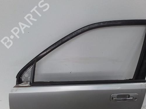 Used Left front door NISSAN X-TRAIL I (T30) 2.2 dCi 4x4 (136 hp) 26575583