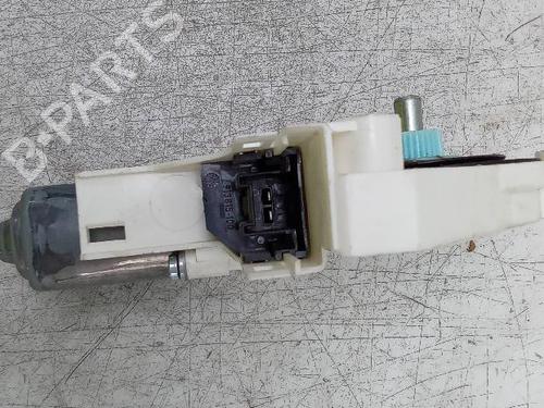 Rudehejsemotor forskærm højre AUDI Q3 (8UB, 8UG) [2011-2020]  19519668