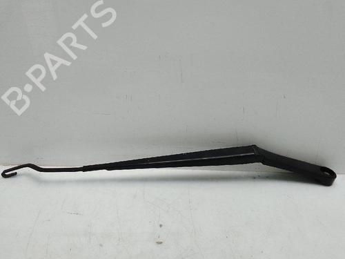 Front windshield wiper arm HYUNDAI ix35 (LM, EL, ELH) 1.7 CRDi | BP24463462C143 