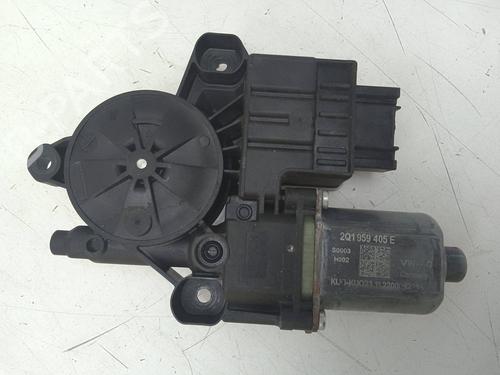 Used Left front window motor Left front window motor SEAT ARONA (KJ7, KJP) 1.0 TSI (110 hp) 18583585 18583585