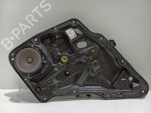 BP30050858C25 main image