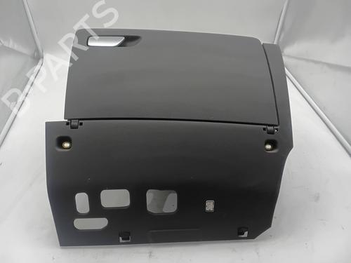 Used Glove box AUDI A3 (8V1, 8VK) 1.6 TDI (115 hp) 28146057