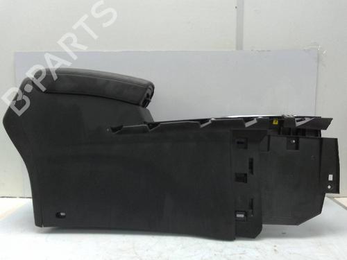 Used Middle console RENAULT KADJAR (HA_, HL_) 1.3 TCe 140 (HLNB, HLN1) (140 hp) 24465094