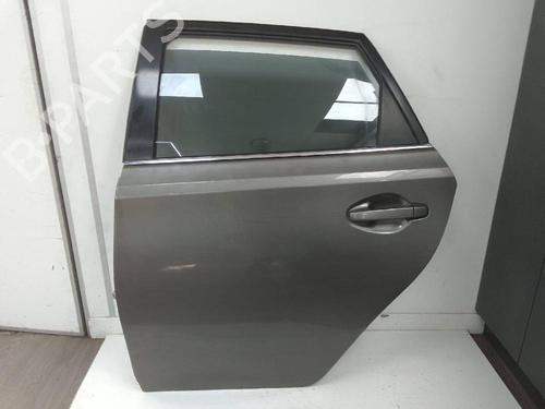 Right rear door TOYOTA AURIS (_E18_) 1.8 Hybrid (ZWE186_, ZWE186R) | BP25720442C5 