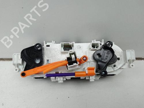 Climate control PEUGEOT 208 I (CA_, CC_) 1.2 VTI 82 | BP19582691I5 