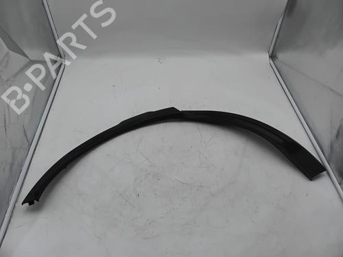 Rear right wheel arch trim LAND ROVER RANGE ROVER EVOQUE (L538) 2.2 D 4x4 Bj32290e22