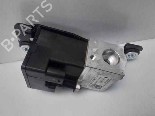 Elektronisk sensor PORSCHE TAYCAN (Y1A) Electric (Y1AAA1, Y1AAI1) | BP28144490M84 