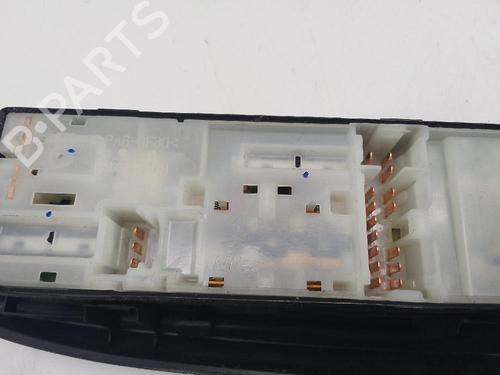 Used Left front window switch NISSAN NOTE (E12) 1.5 dCi (90 hp) 26052007
