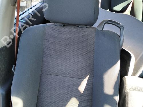 Used Right front seat RENAULT SCÉNIC II (JM0/1_) 1.9 dCi (JM14) (131 hp) 31063642