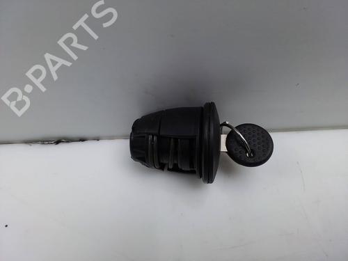 Used Fuel flap AIXAM 500 Hatchback 0.5 D (14 hp) 28147586