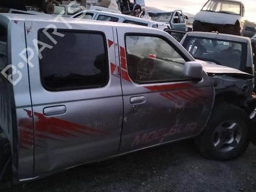 Rudehejsemotor forskærm højre NISSAN NAVARA (D22) 2.5 D 4x4 (133 hp) 21380151