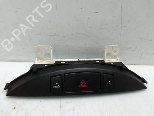 Bouton de warning MAZDA MX-5 III (NC) 1.8 (NC18) (126 hp) 24606791